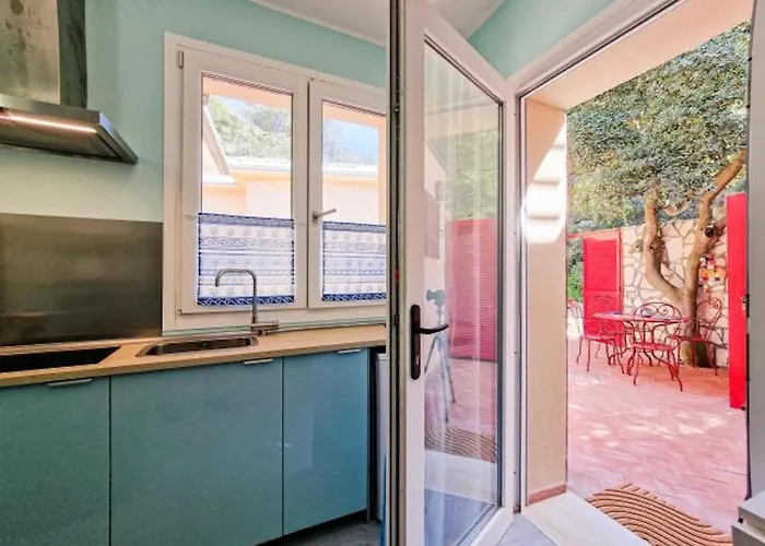 Galatea La Conchiglia Apartment